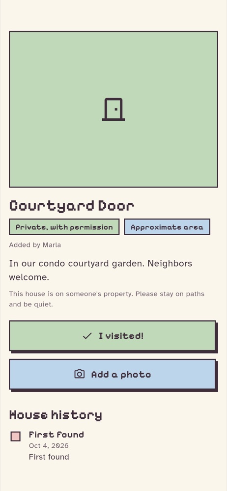 A fairy house page with its tags, an I visited button and the house's history.